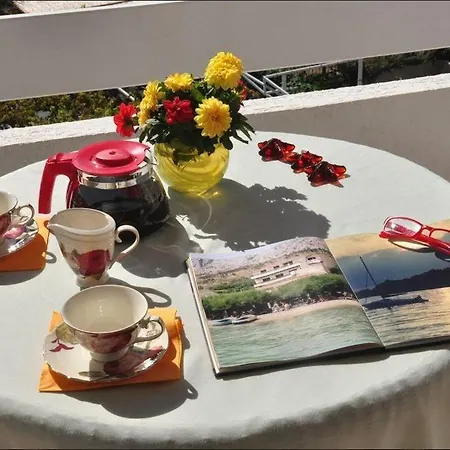 In With Sea View, Balcony, Air Conditioning, Wi-fi *