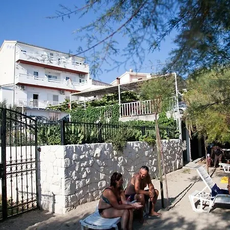 Apartment In With Sea View, Balcony, Air Conditioning, Wi-fi *
